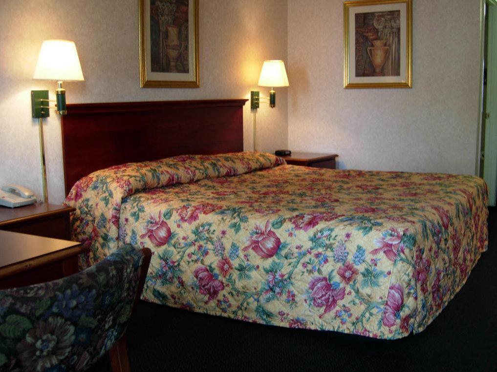 America'S Best Inn & Suites - Decatur Kültér fotó